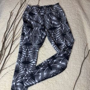 Dona Jo Work Out Leggings